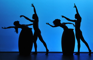 НОВЫЙ ФРАНЦУЗСКИЙ ТАНЕЦ: РОЖДЕННЫЙ РЕВОЛЮЦИЕЙ